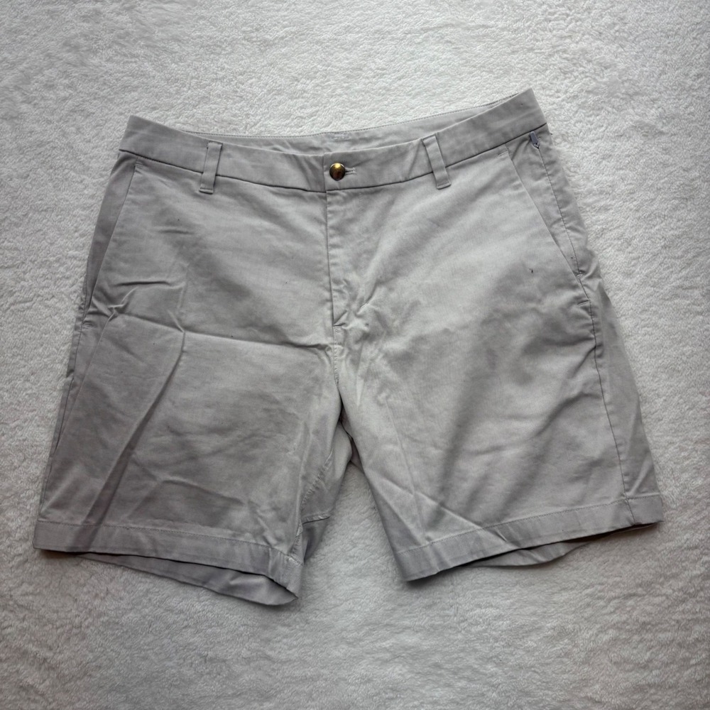 Lululemon Mens Commission Short 34 Light Gray Chino Golf Stretch LM7AUDS